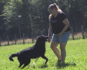 Ehrenamtliche Helferin Lucie